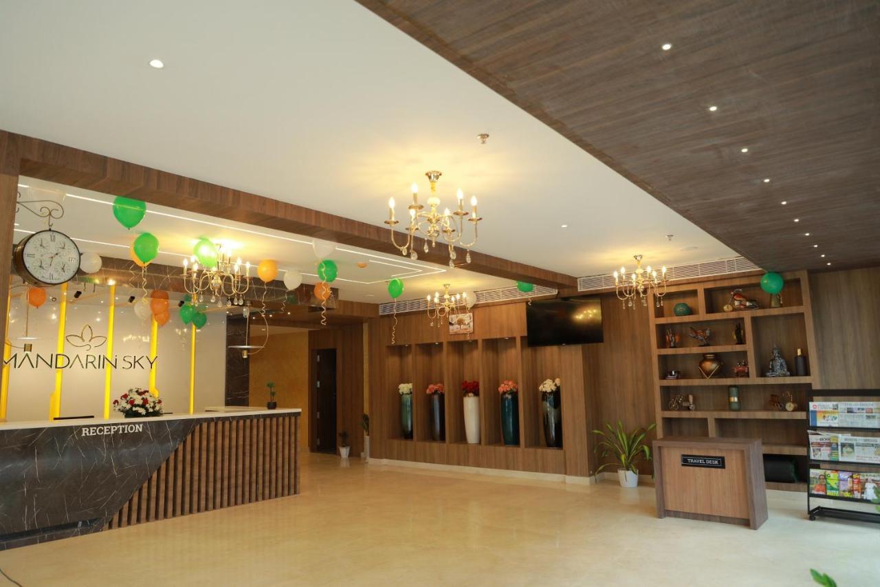 Mandarin Sky Hotel Kannur Exterior foto